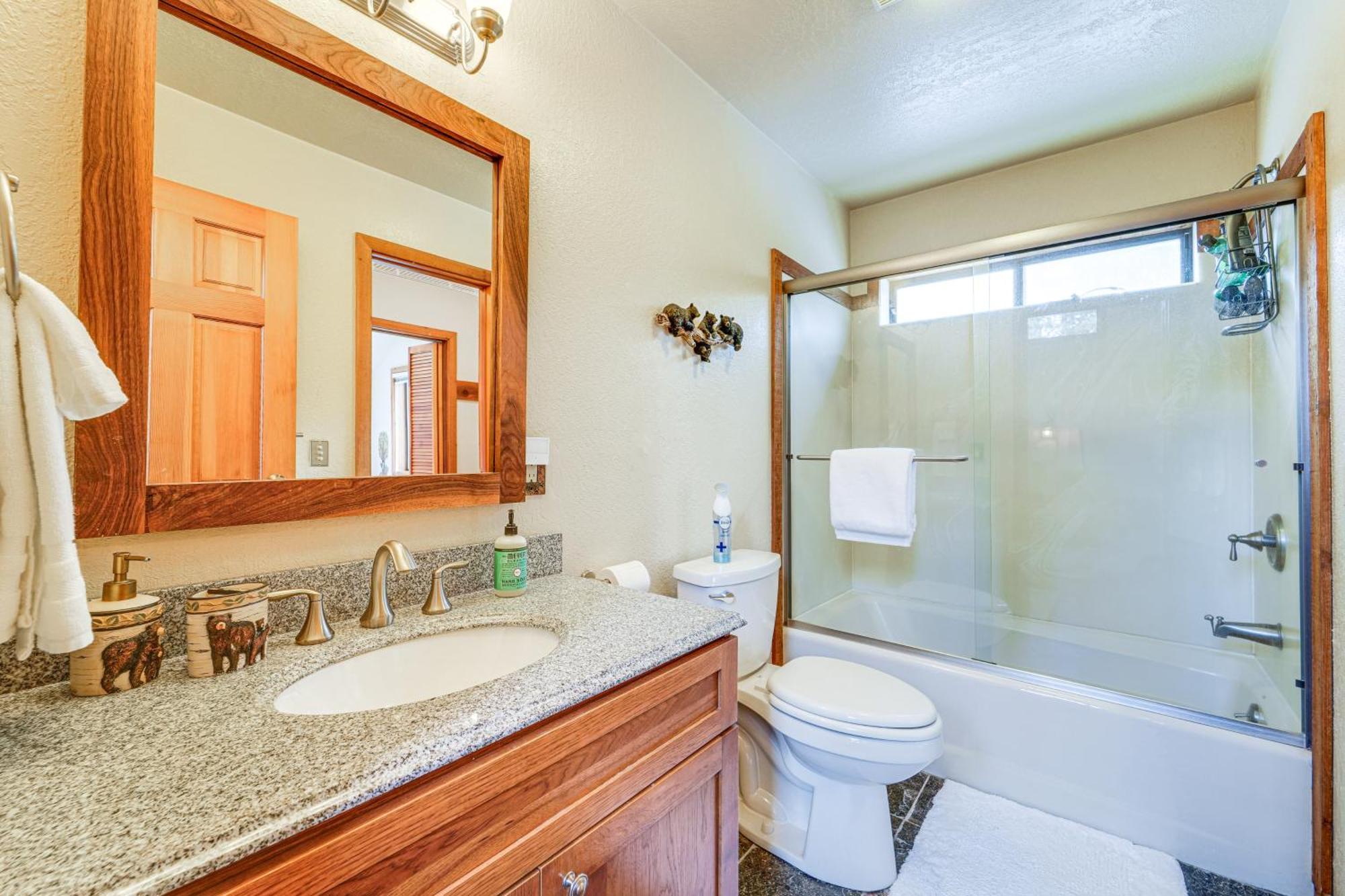 Family-Friendly Truckee Cabin In Tahoe Donner! Eksteriør billede