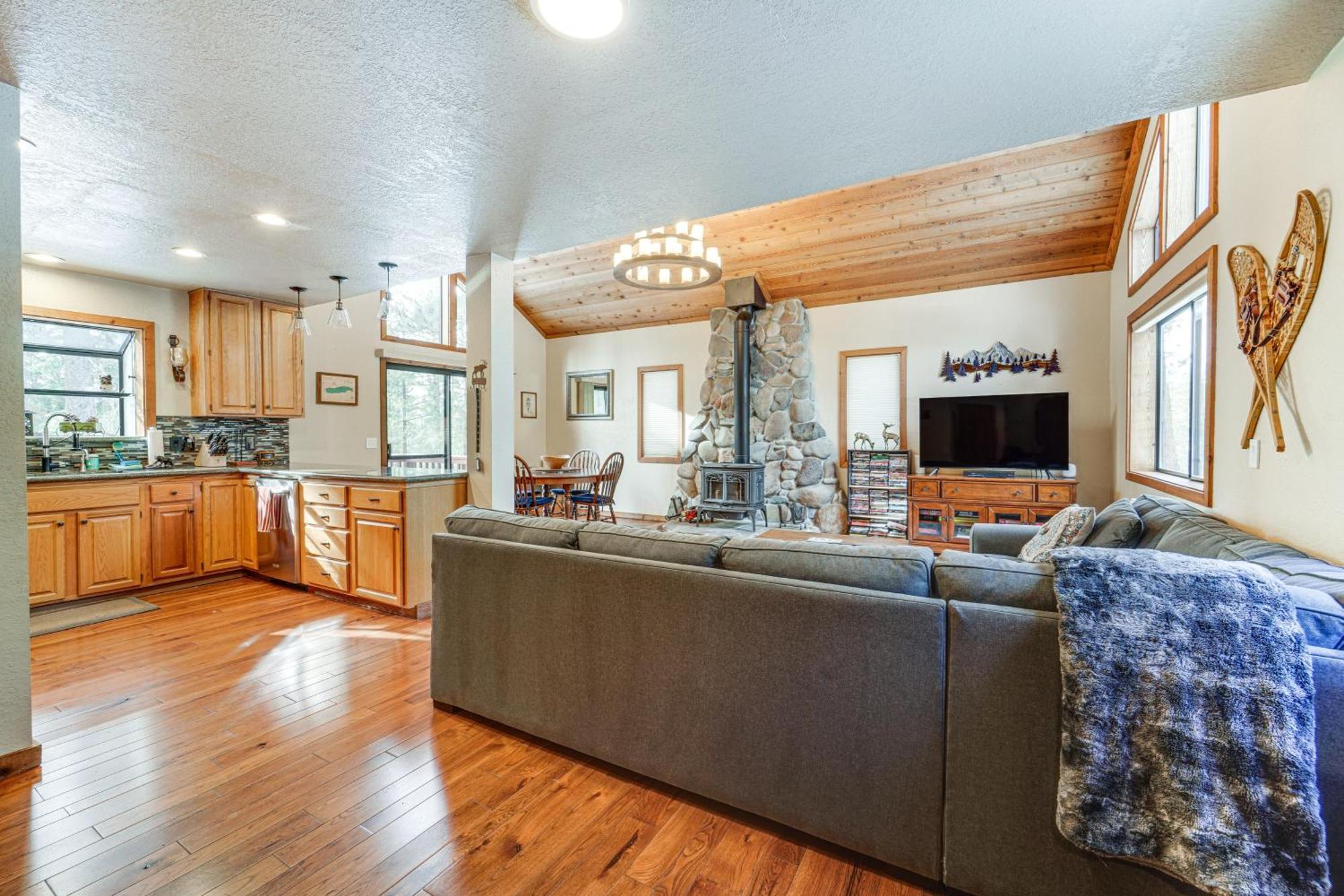 Family-Friendly Truckee Cabin In Tahoe Donner! Eksteriør billede